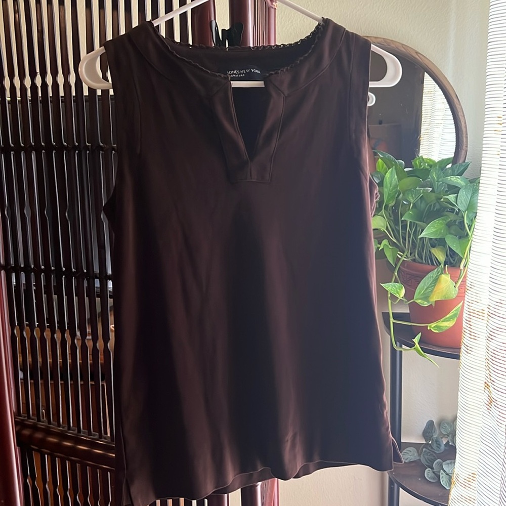 Jones New York signature brown tank Size M